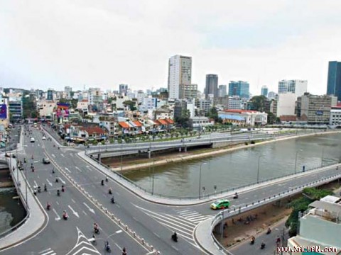 Vietnam atrae al mundo académico